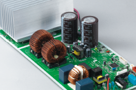 室外機：高出力 & 高性能