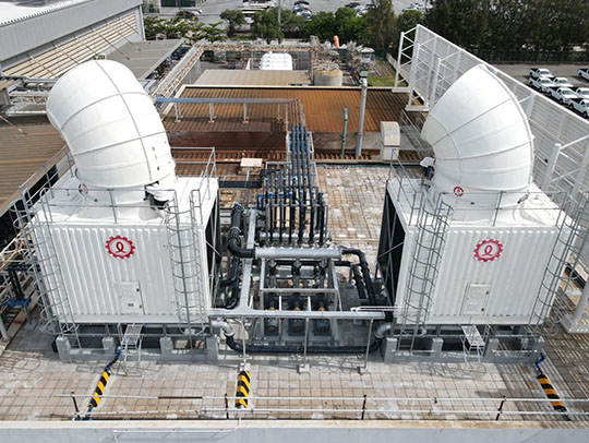 Inverter-controlled cooling tower