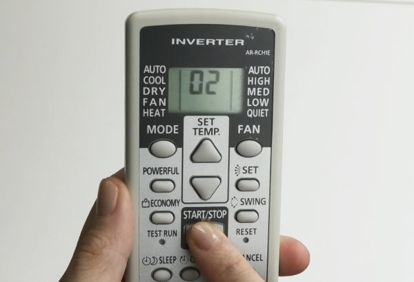 Press [START/STOP]. WI-FI on the indoor unit will blink.